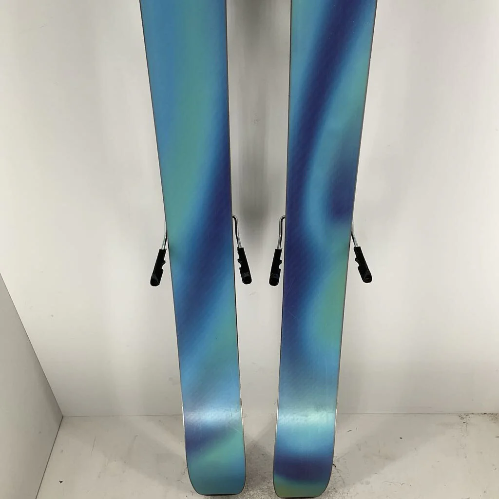 2026 Salomon QST 100 w/ Salomon Strive 13 Demo Bindings - Image 27