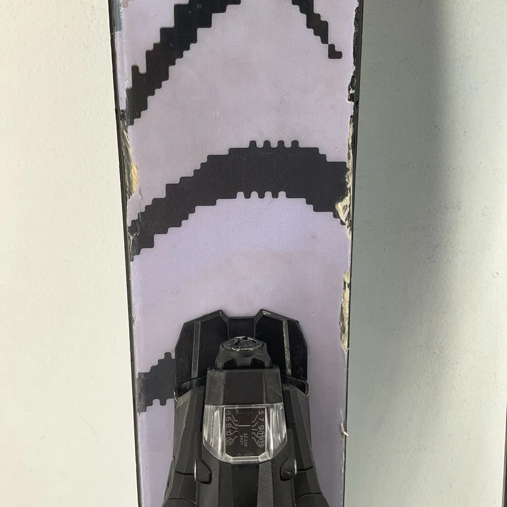 2026 Salomon QST 100 w/ Salomon Strive 13 Demo Bindings - Image 5