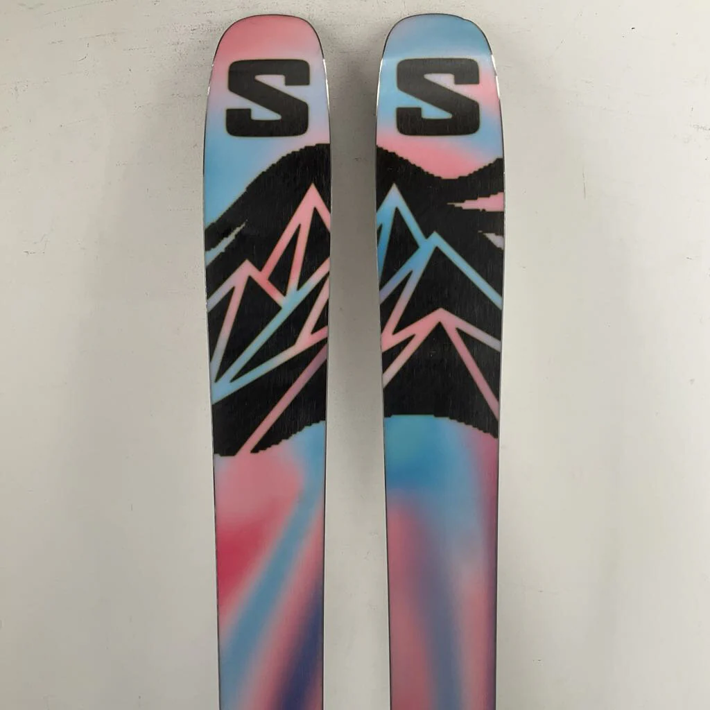 2026 Salomon QST 106 w/ Salomon Strive 13 Demo Bindings - Image 3