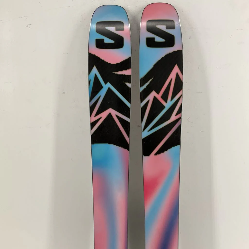 2026 Salomon QST 106 w/ Salomon Strive 13 Demo Bindings - Image 3