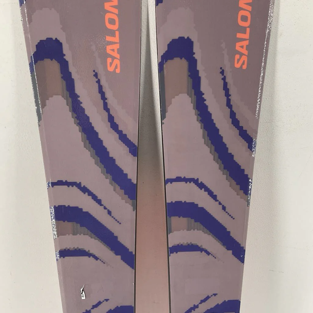 2026 Salomon QST 106 w/ Salomon Strive 13 Demo Bindings - Image 12