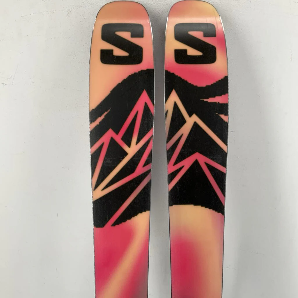 2026 Salomon QST 106 w/ Salomon Strive 13 Demo Bindings - Image 15