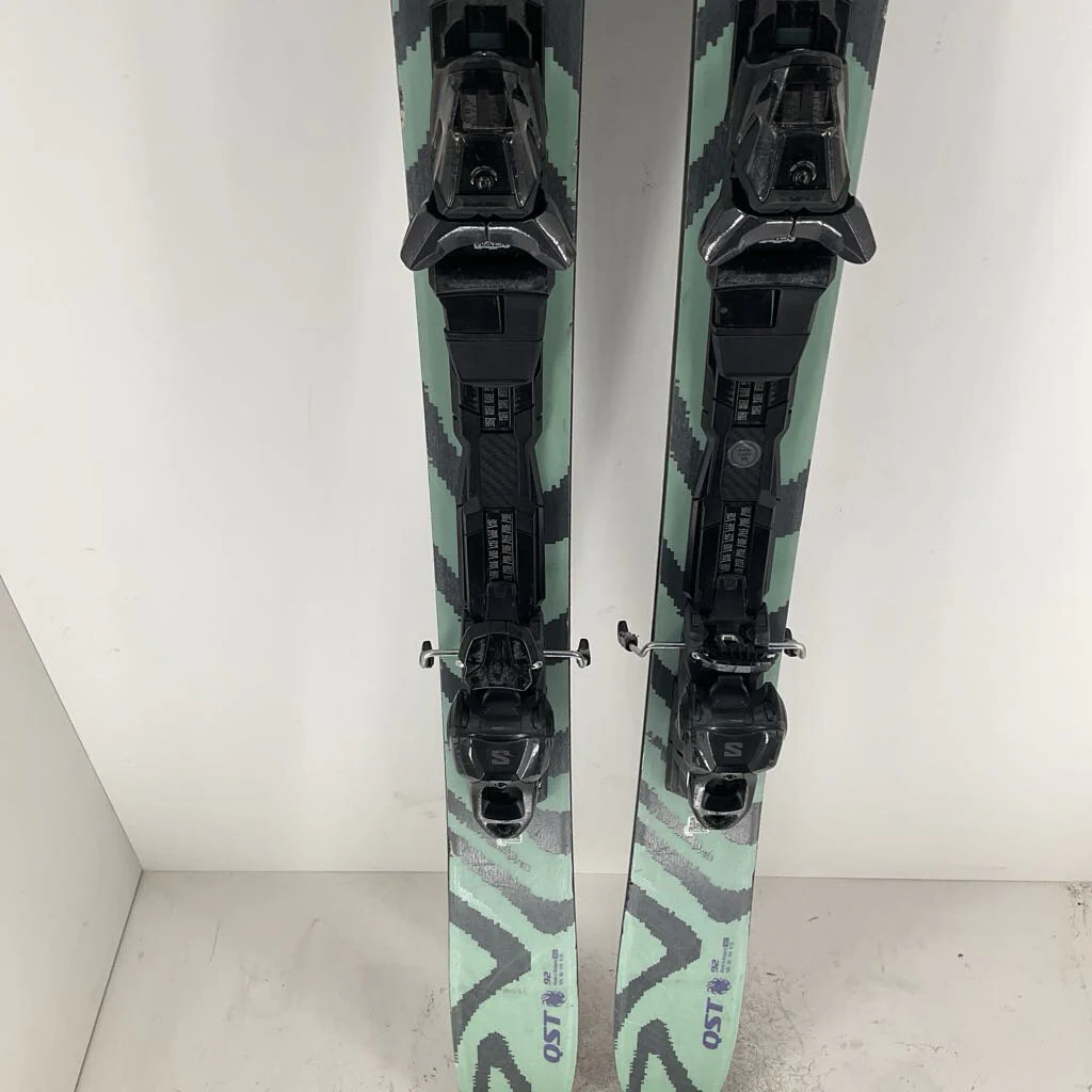 2026 Salomon QST 92 w/ Salomon M11 GW Demo Bindings - Image 17