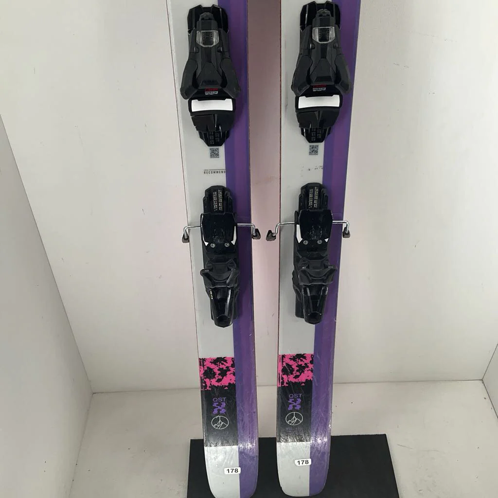 2026 Salomon QST X w/ Salomon Strive 13 Demo Bindings - Image 2