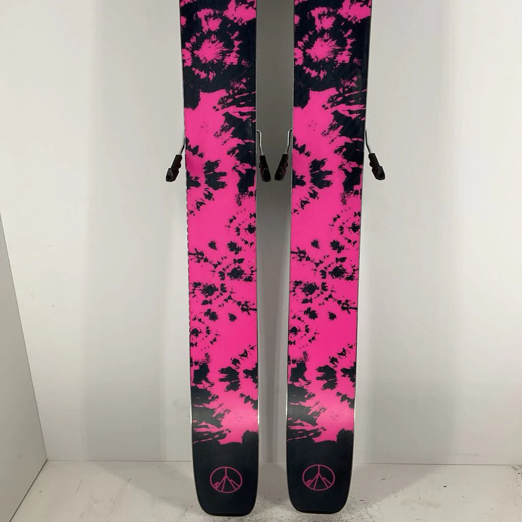 2026 Salomon QST X w/ Salomon Strive 13 Demo Bindings - Image 13