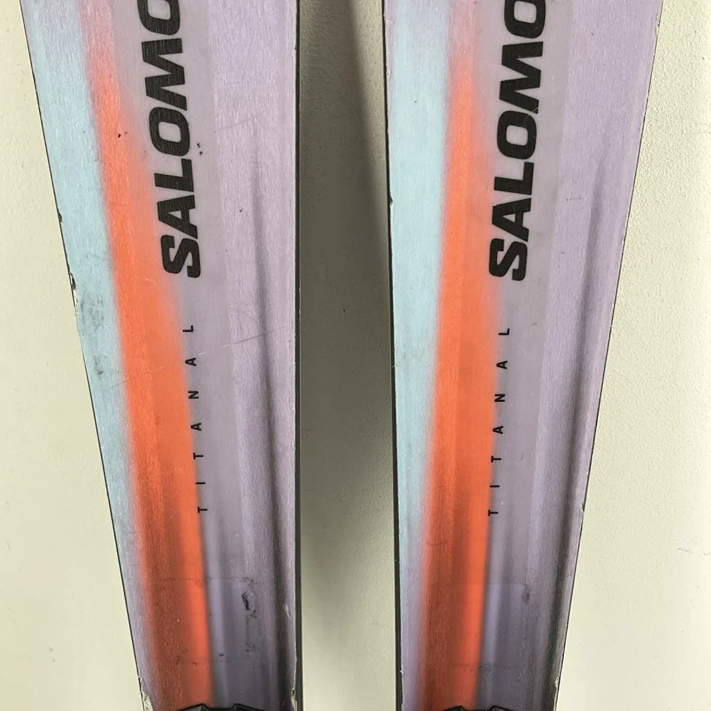 2026 Salomon Stance Pro 86 w/ Salomon Strive 13 Demo Bindings *topsheet damage* - Image 12