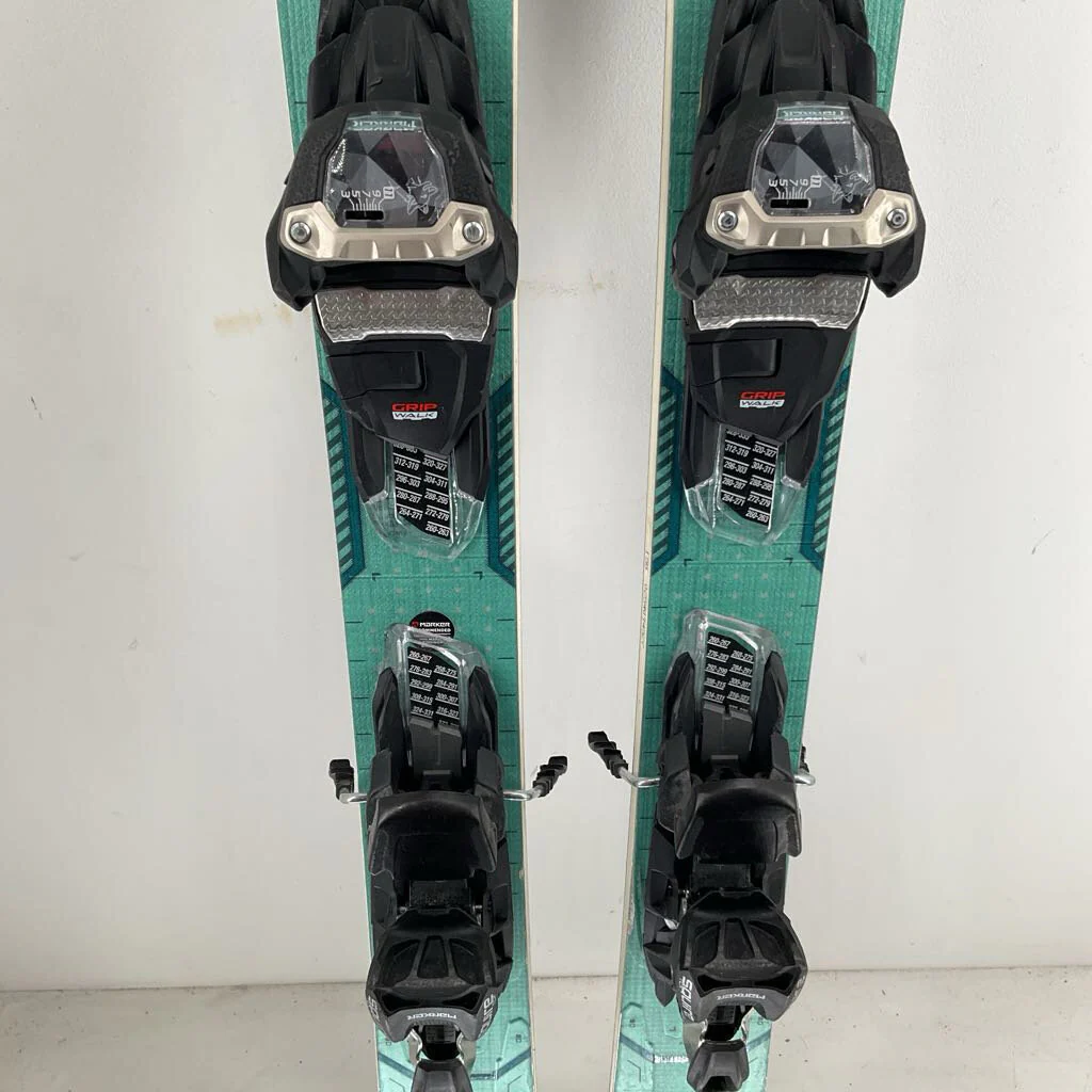 2026 Volkl Mantra 84 W w/ Marker Squire TCX 11 Demo Bindings - Image 29