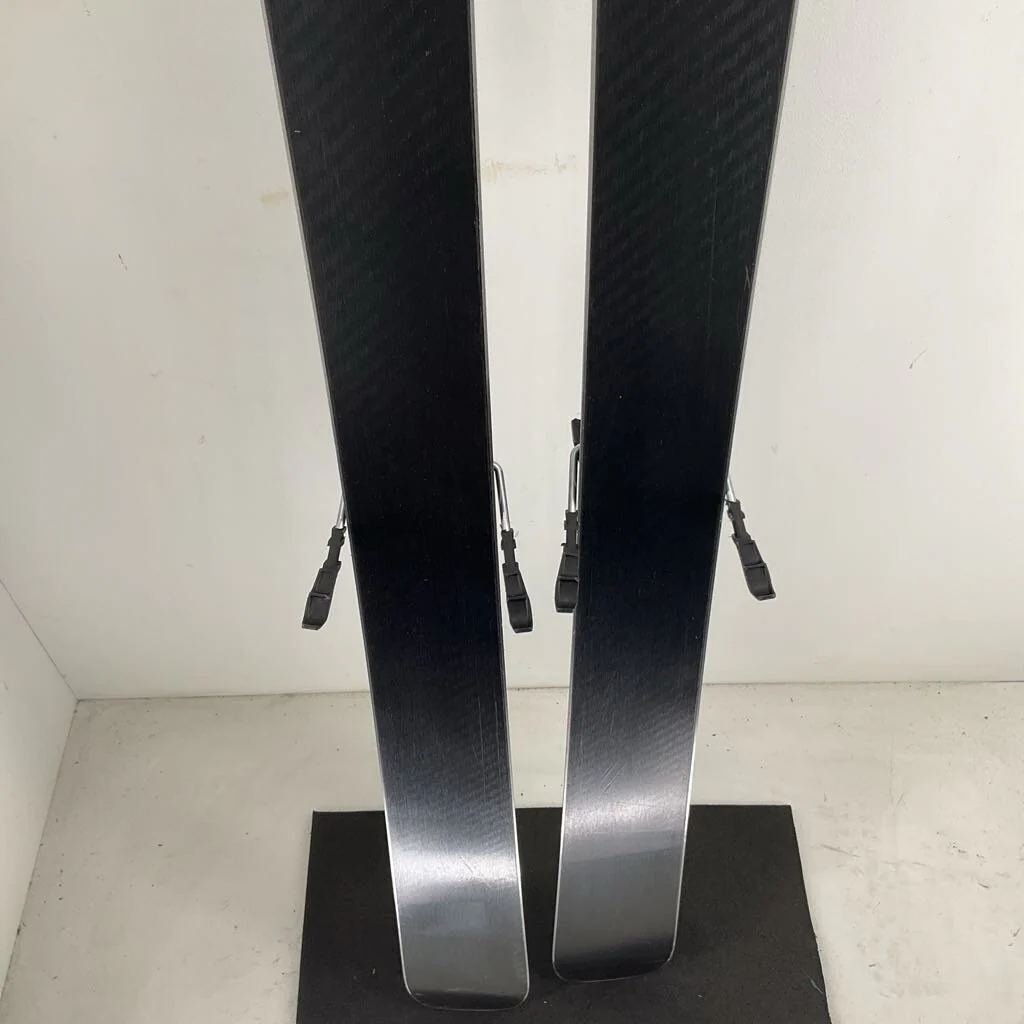 2026 Volkl Mantra 88 w/ Marker Griffon TCX 13 Demo Bindings - Image 24