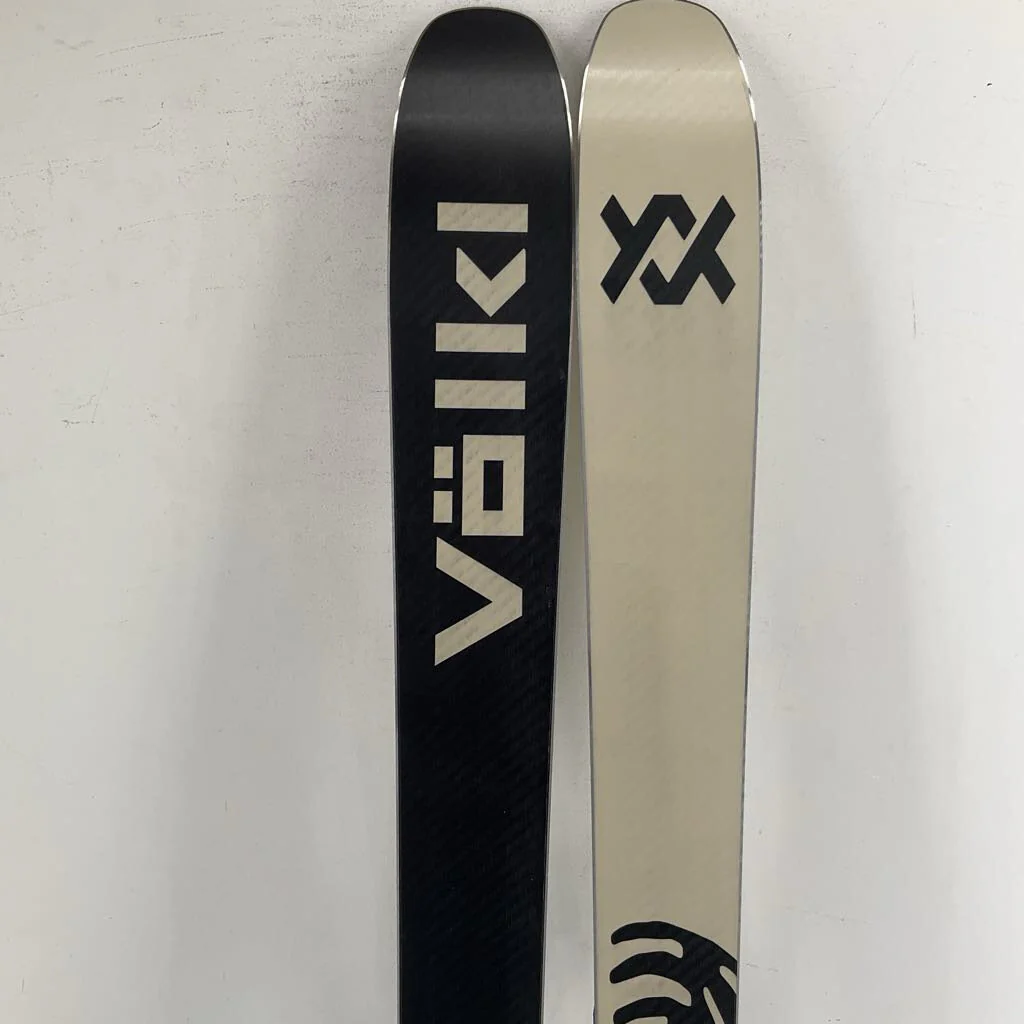 2026 Volkl Revolt 101 w/ Marker Griffon 13 Demo Bindings *Topsheet Damage* - Image 9