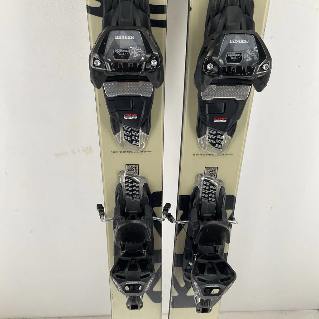 2026 Volkl Revolt 101 w/ Marker Griffon 13 Demo Bindings *Topsheet Damage* - Image 5