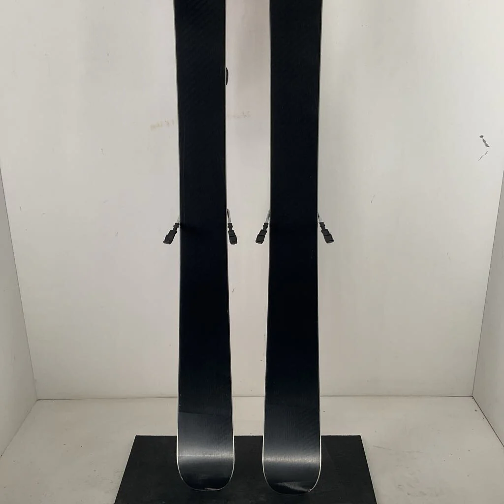2026 Volkl Women's Mantra 88 w/ Marker Squire TCX 11 Demo Bindings - Image 11