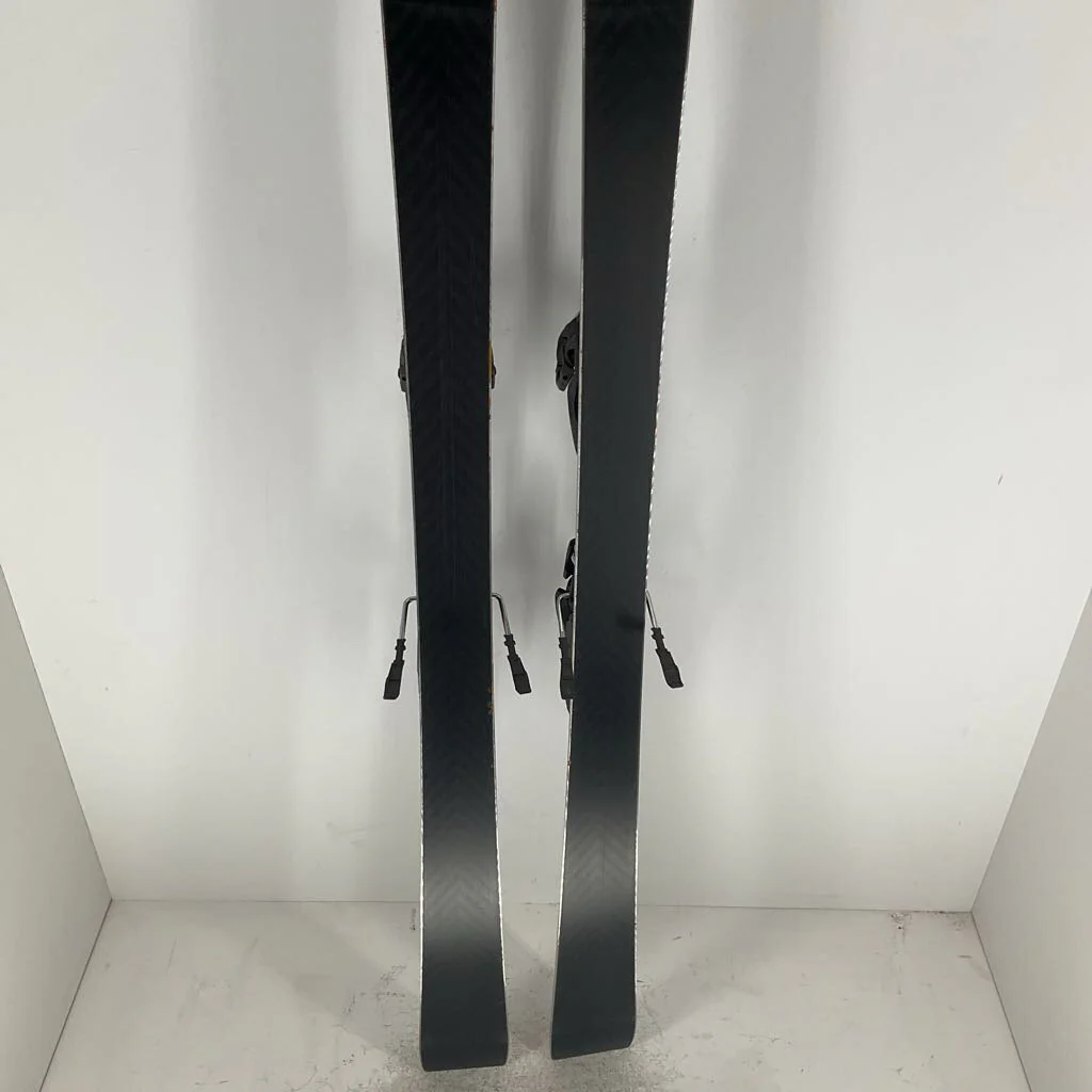 2026 Volkl Women's Shine SC Carbon w/ Marker Motion 11.0 Demo Bindings - Image 4