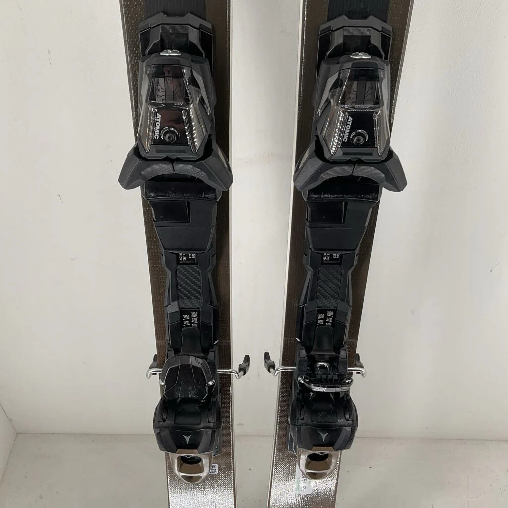 2027 Atomic Cloud Q12 Revoshock w/ Atomic M 10 Demo Bindings - Image 5