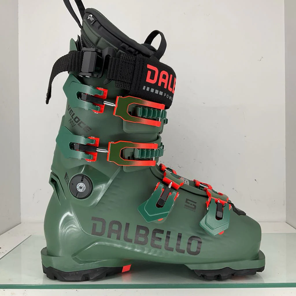 2027 Dalbello Veloce 130 MV GW *Floor Model*