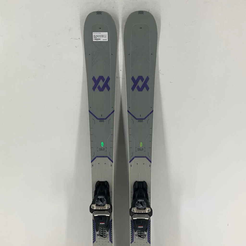 2027 Volkl Women's Mantra 84 w/ Marker Squire 11 TCX Demo Bindings