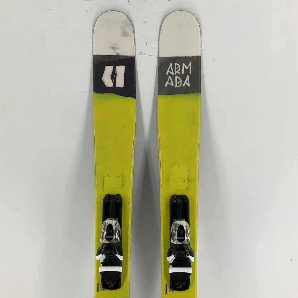 Armada Junior's Tantrum w/ Look Xpress 7 Demo Bindings