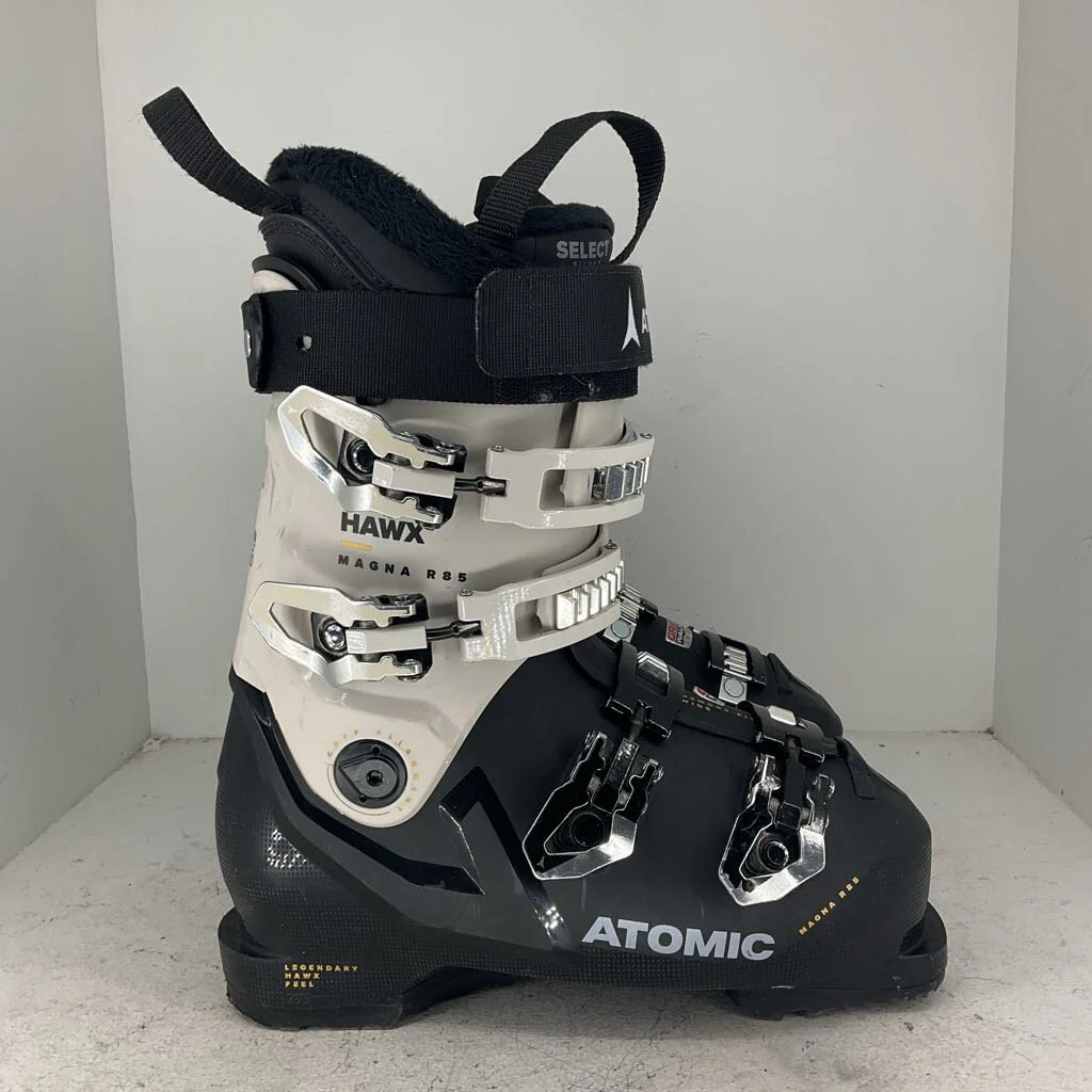 Atomic Women's Hawx Magna R85 GW - Image 9
