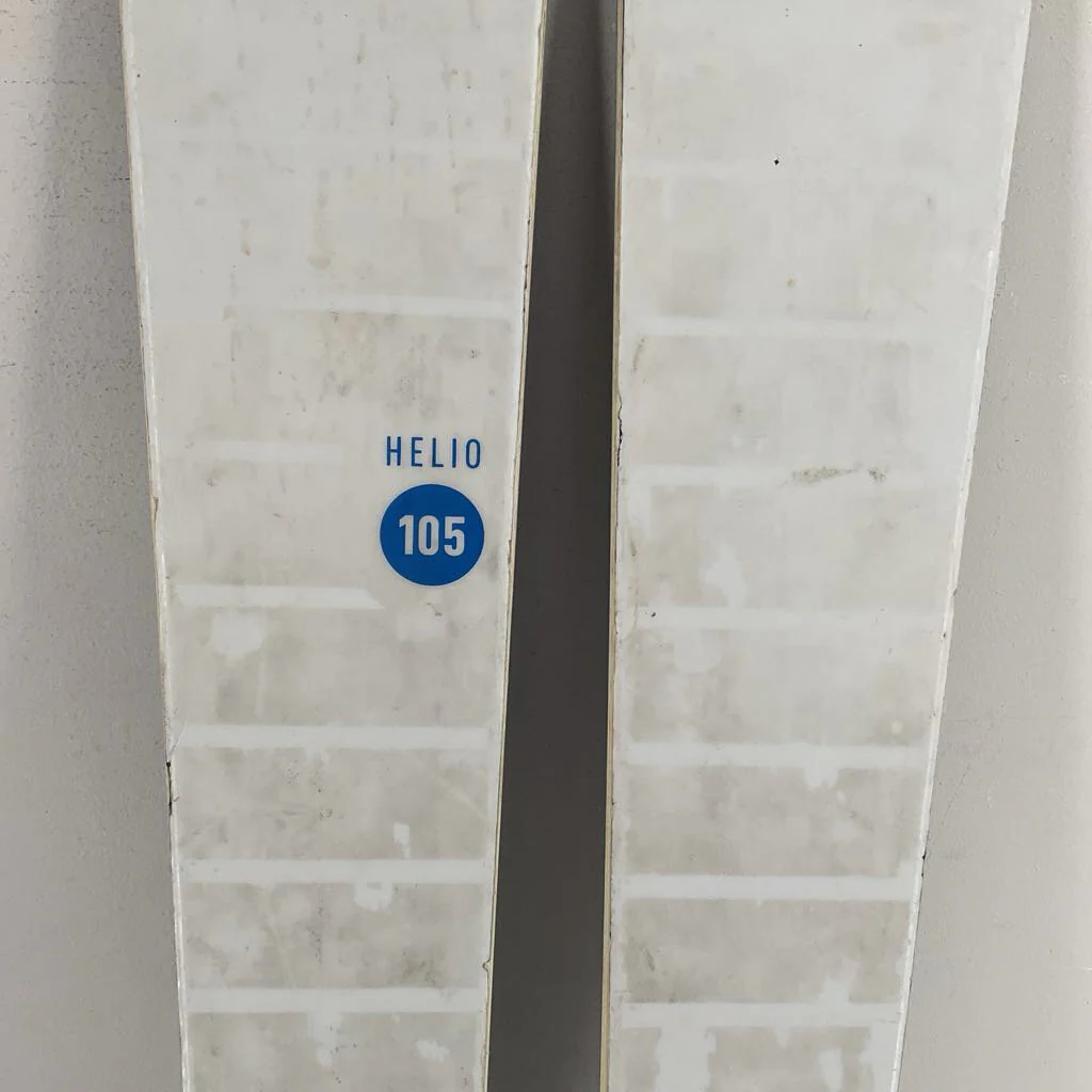 Black Diamond Helio 105 Skis w/ Dynafit Speed 10 AT Bindings *Tip Damage* - Image 4