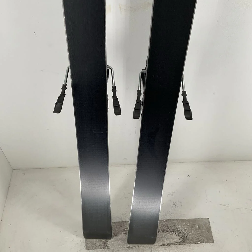 Bomber Pro Carve 70 w/ Marker XCell 14 System Bindings - Image 16