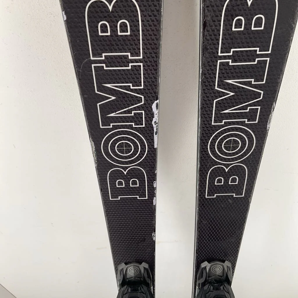 Bomber Pro Carve 70 w/ Marker XCell 14 System Bindings *Topsheet Damage* - Image 3