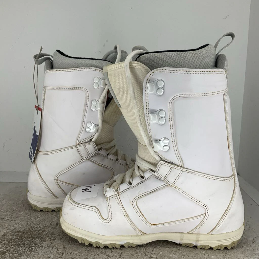 Burton Women's Phase Lace-Up Boot - Image 2