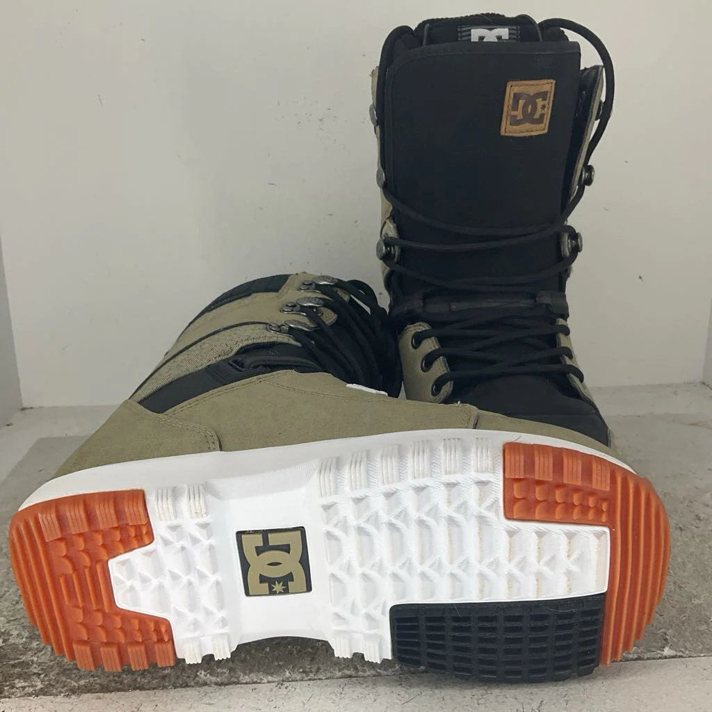 DC Men's Mutiny Lace Up Snowboard Boots - Image 4