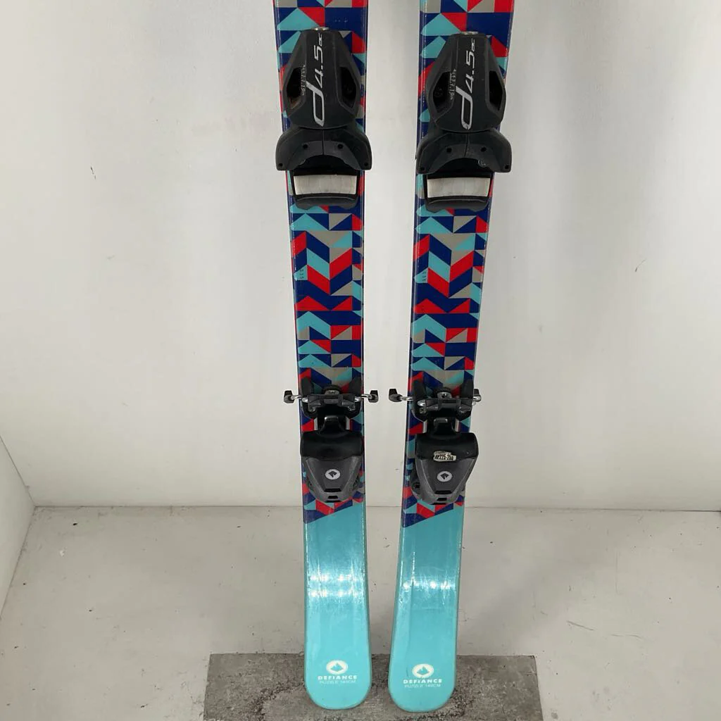Defiance Puzzle w/ Defiance D4.5 Bindings - Image 2