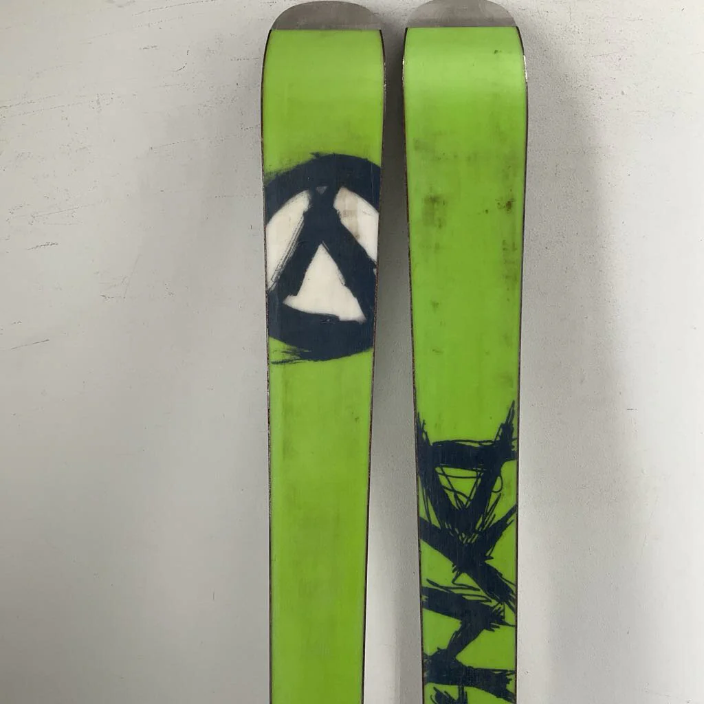 Dynastar Trouble Maker w/ Voile Hardwire CRB Telemark Bindings w/ G3 Climbing Skins - Image 7