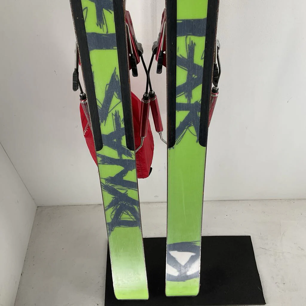 Dynastar Trouble Maker w/ Voile Hardwire CRB Telemark Bindings w/ G3 Climbing Skins - Image 8