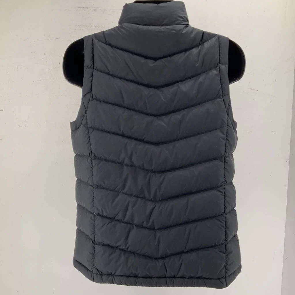 Eddie Bauer Men's Insulated Vest - Image 2