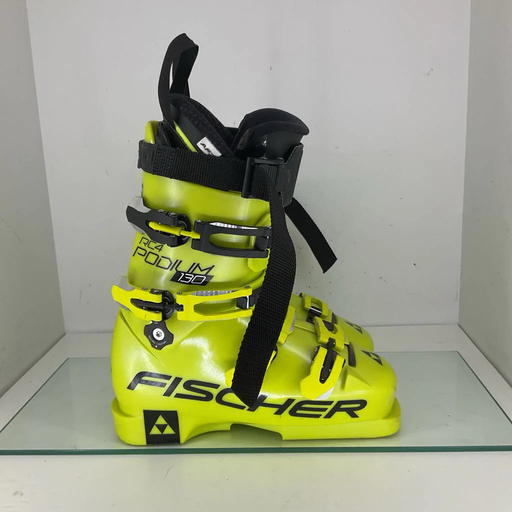 Fischer RC4 Podium 130