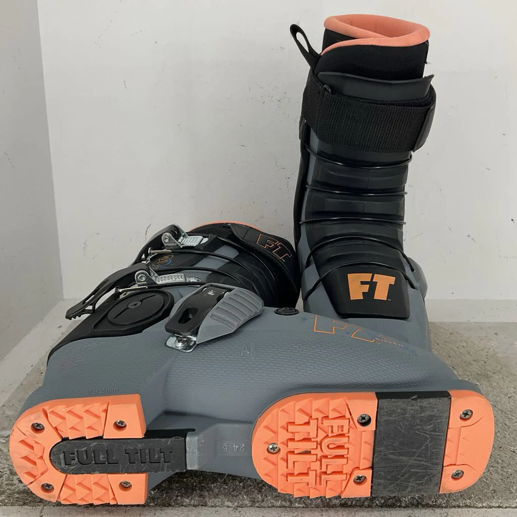 Full Tilt Soul Sister 6 Ski Boots - Image 4