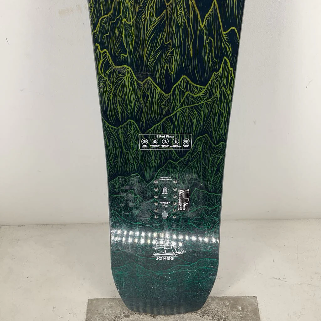 Jones Youth Flagship Snowboard - Image 2