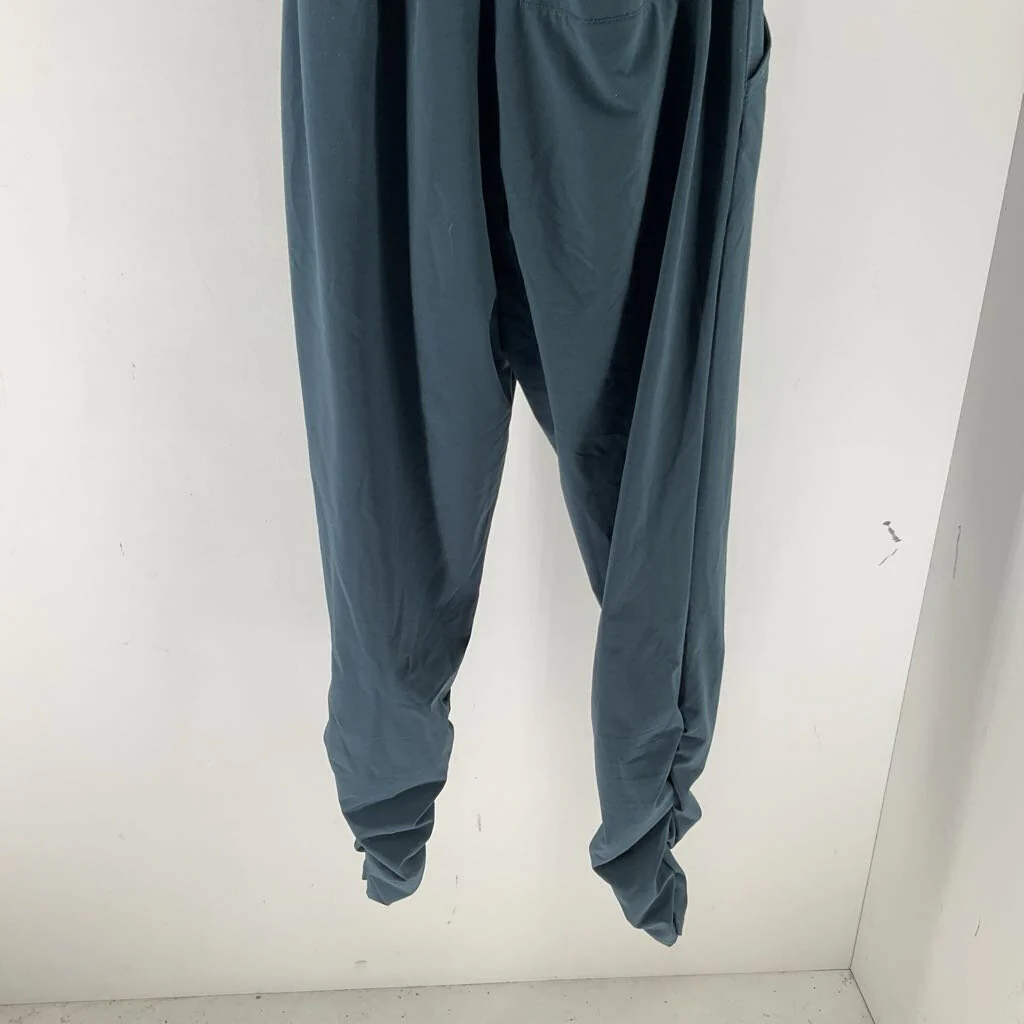 Prana Women's Jumpsuit - Image 3
