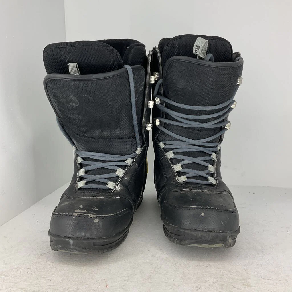 Rossignol Lace Up Rental Snowboard Boots - Image 11