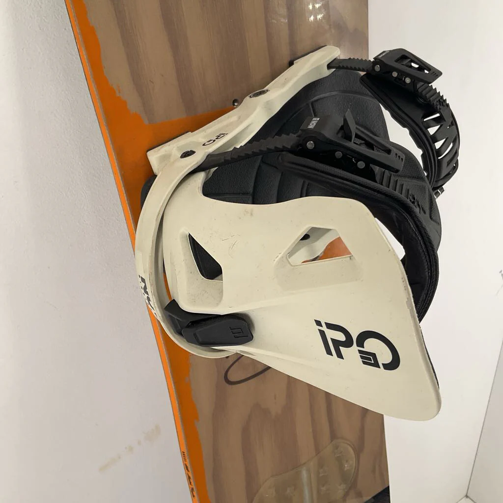 Rossignol Templar w/ Now IPO Snowboard Bindings - Image 4