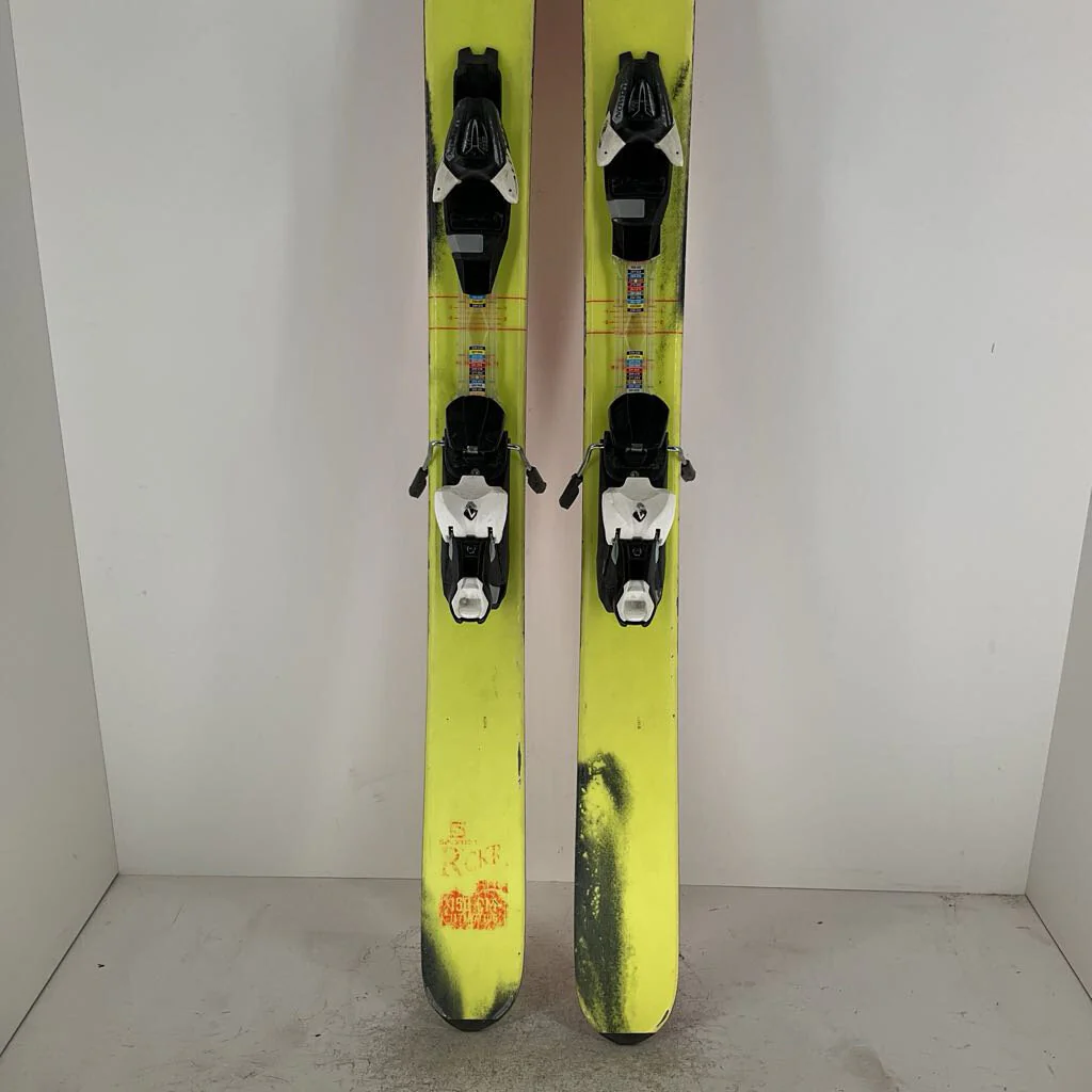 Salomon Junior's Skis w/ Salomon L7 Demo Bindings - Image 2
