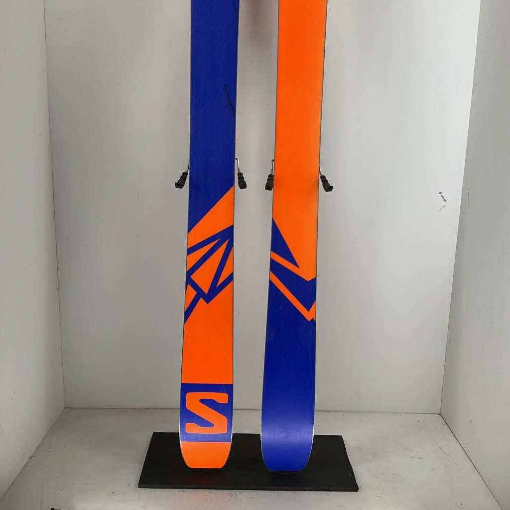 Salomon QST 106 w/ Tyrolia Attack LYT 11 Demo Bindings - Image 4