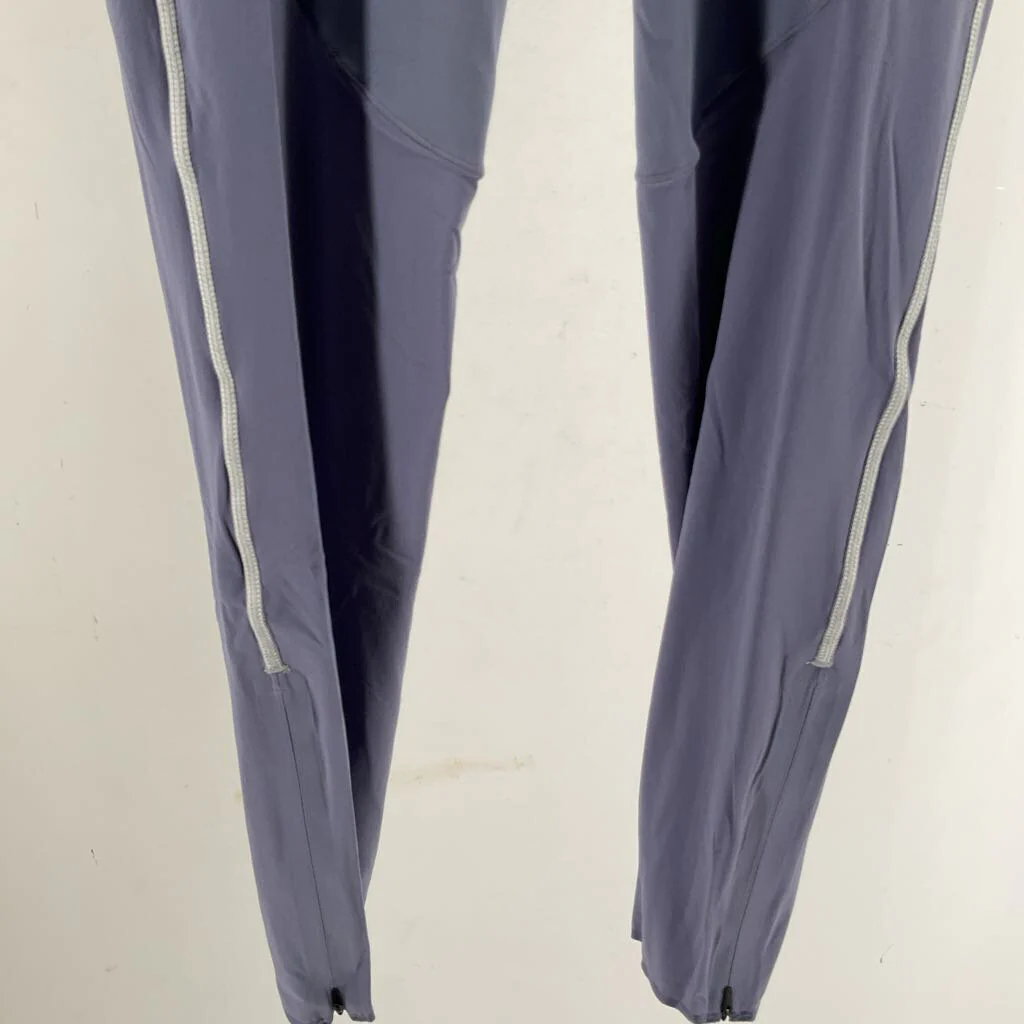 Salomon Women's Sense Stow Tights *Floor Model* - Image 2