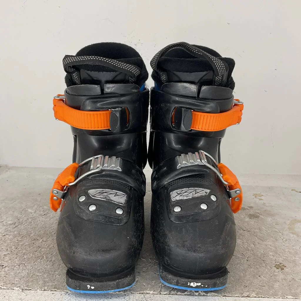 Tecnica Junior's JT2 Ski Boot - Image 7