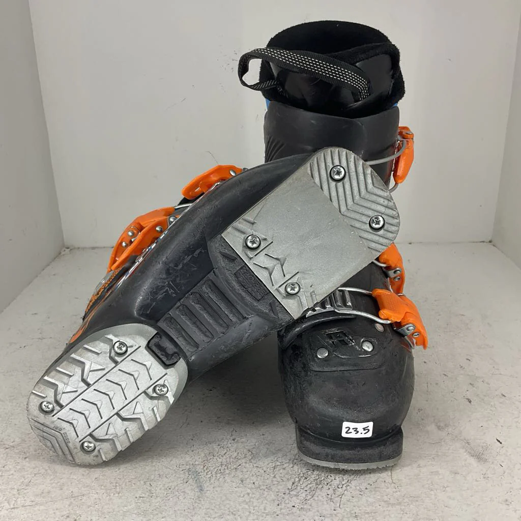 Tecnica Junior's JT3 Ski Boot - Image 40