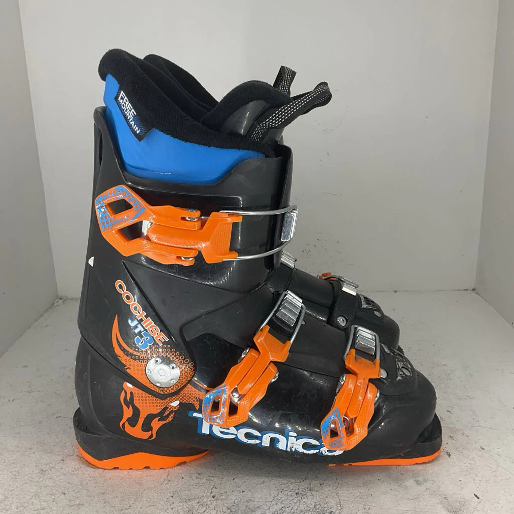Tecnica Junior's JT3 Ski Boot - Image 45