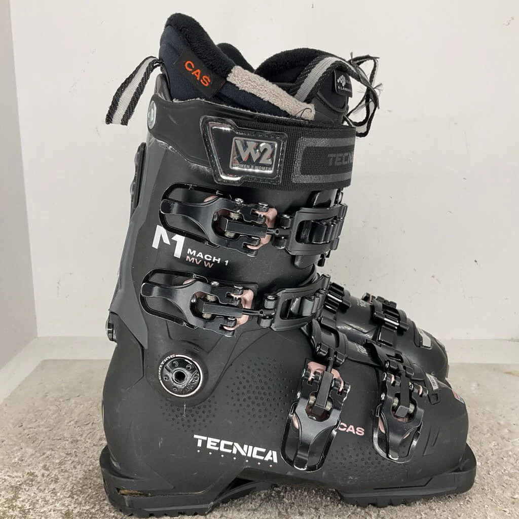 Tecnica Mach 1 MV 105 W
