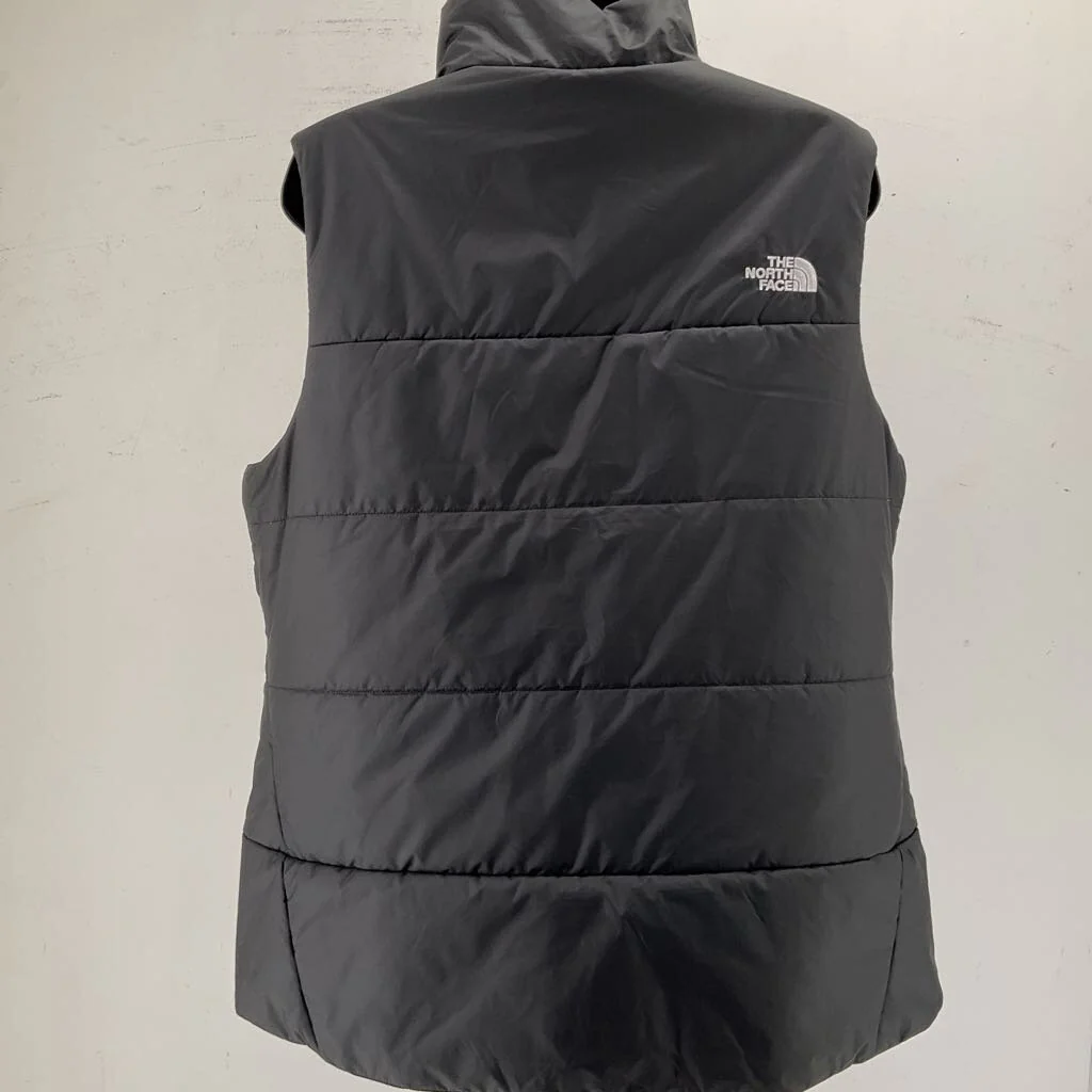 The North Face Women's Insulated Vest *Branded* - Image 2