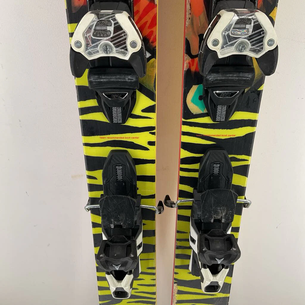 Volkl Revolt 121 w/ Atomic Warden 13 Demo Bindings - Image 5